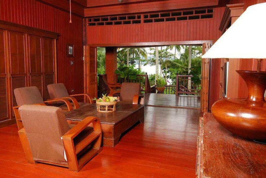 Baan Mai Beachfront Lone Island Пхукет Экстерьер фото